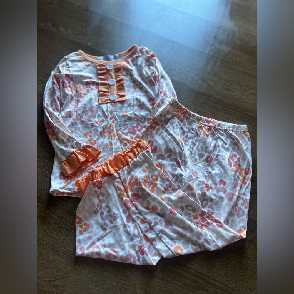 5T Pajama Set (Brand New)